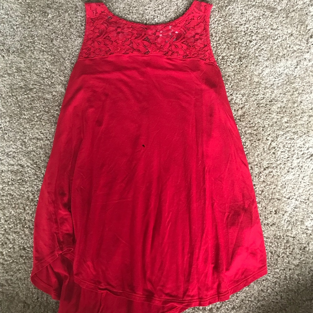Lacey top tank